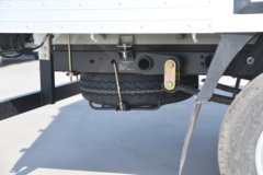 长安跨越者D3 豪华型 1.6L汽油 122马力 蓝黛5档 3.8米单排厢式微卡