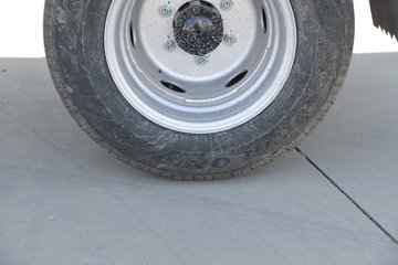 ������Խ��D3 ������ 1.6L���� 122���� ����5�� 3.8�׵�����ʽ΢��ͼƬ