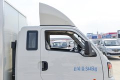 长安跨越者D5 1.6L汽油 122马力 5档 3.385米排半厢式微卡 长安跨越者D5 1.6L汽油 122马力 5档 3.385米排半厢式微卡