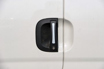 ������Խ��D5 1.6L���� 122���� 5�� 3.385���Ű���ʽ΢��ͼƬ