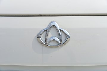 ������Խ��D5 1.6L���� 122���� 5�� 3.385���Ű���ʽ΢��ͼƬ