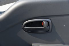 长安跨越者D5 1.6L汽油 122马力 5档 3.385米排半厢式微卡 长安跨越者D5 1.6L汽油 122马力 5档 3.385米排半厢式微卡