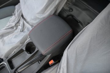 ������Խ��D5 1.6L���� 122���� 5�� 3.385���Ű���ʽ΢��ͼƬ