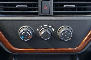 ������Խ��D5 1.6L���� 122���� 5�� 3.385���Ű���ʽ΢��ͼƬ