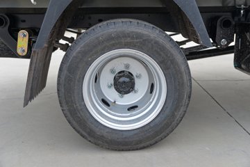 ������Խ��D5 1.6L���� 122���� 5�� 3.385���Ű���ʽ΢��ͼƬ