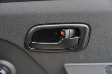 ������Խ��X1 1.6L���� 122���� 5�� 3.035�׵�����ʽ΢��(��˫̥)ͼƬ