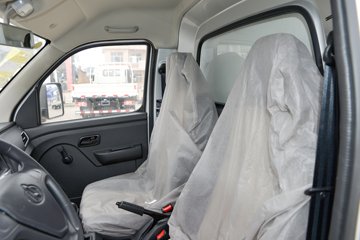 ������Խ��X1 1.6L���� 122���� 5�� 3.035�׵�����ʽ΢��(��˫̥)ͼƬ