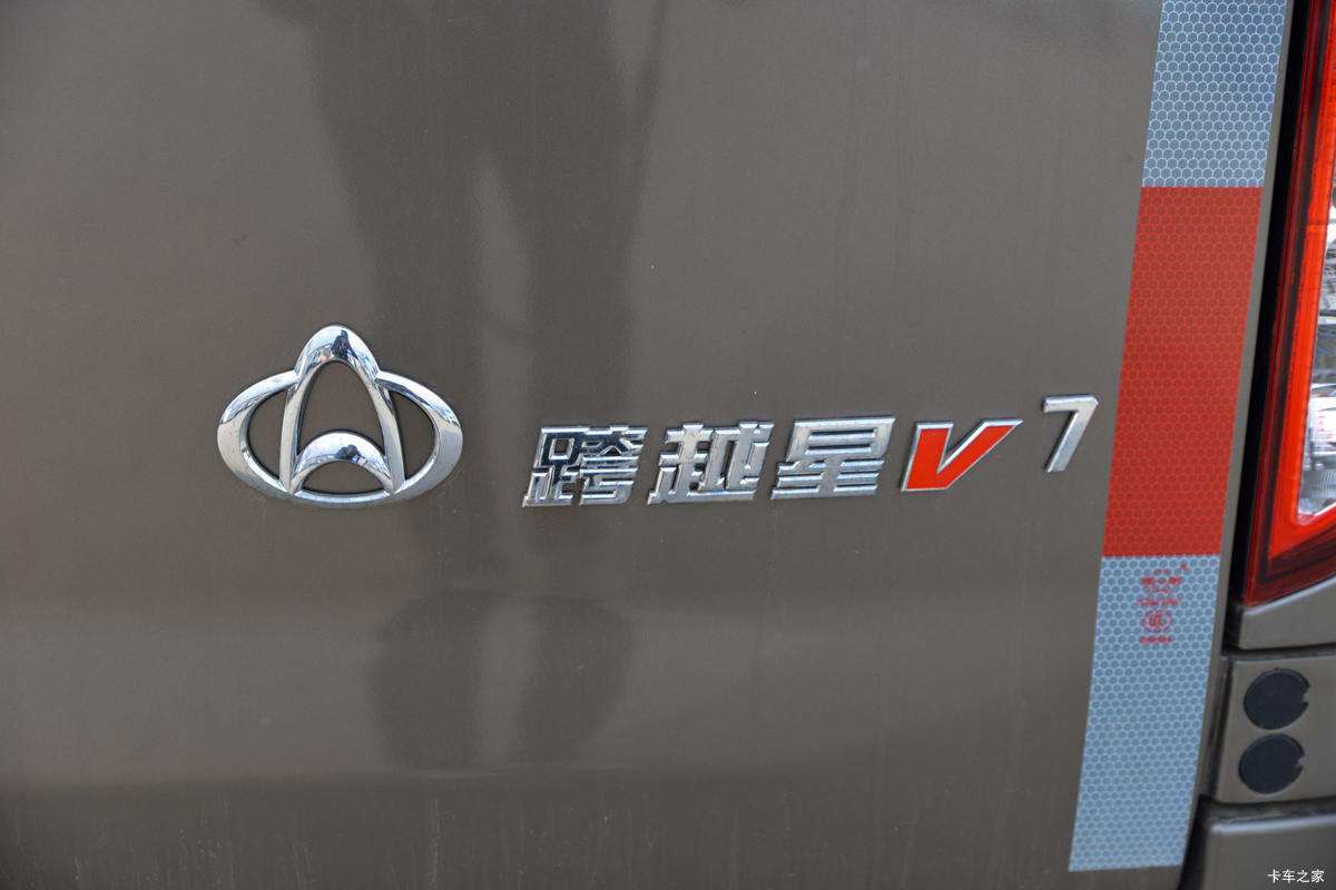Խ ԽV7  2022 122 1.6L 5 ջ()(Կ)