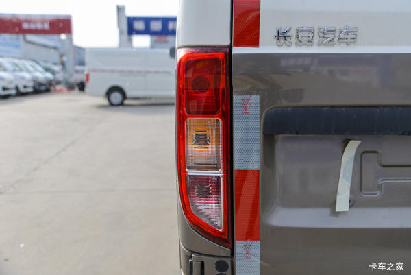 优惠0.1万 绵阳市跨越星V7VAN/轻客火热促销中 优惠0.1万 绵阳市跨越星V7VAN/轻客火热促销中