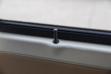 ������Խ ��Խ��V7 ������ 2022�� 122���� 1.6L���� 5�� ��ջ���(����)(�Կ���)ͼƬ