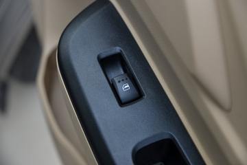 ������Խ ��Խ��V7 ������ 2022�� 122���� 1.6L���� 5�� ��ջ���(����)(�Կ���)ͼƬ