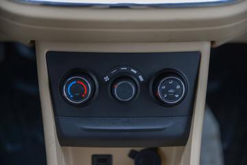 ������Խ ��Խ��V7 ������ 2022�� 122���� 1.6L���� 5�� ��ջ���(����)(�Կ���)ͼƬ