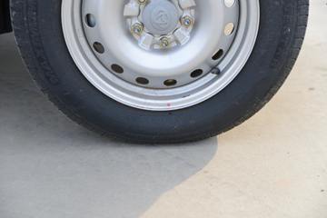 ������Խ ��Խ��V7 ������ 2022�� 122���� 1.6L���� 5�� ��ջ���(����)(�Կ���)ͼƬ