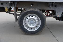 新豹T3 PLUS EV&nbsp;电动载货车底盘图片