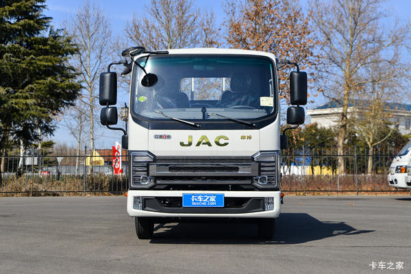 江淮帅铃S3 2.7L CNG 130马力 江淮5档 3.9米排半栏板轻卡