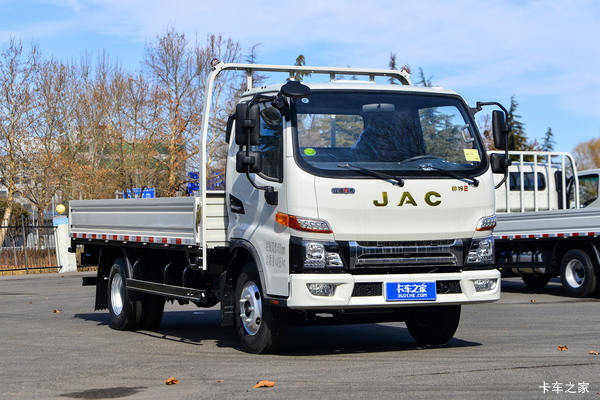 江淮 帅铃E中体 2.2L柴油 129马力 4.22米单排栏板轻卡