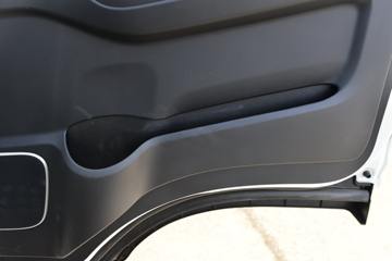 ���� ˧��S9 ��ҫ�� 2.5L���� 170���� ��ʿ��8�� 3.85���Ű������ῨͼƬ