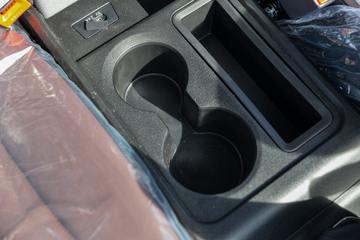 ���� ˧��S9 ��ҫ�� 2.5L���� 170���� ��ʿ��8�� 3.85���Ű������ῨͼƬ