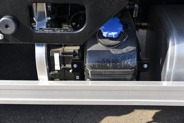 ���� ˧��S9 ��ҫ�� 2.5L���� 170���� ��ʿ��8�� 3.85���Ű������ῨͼƬ
