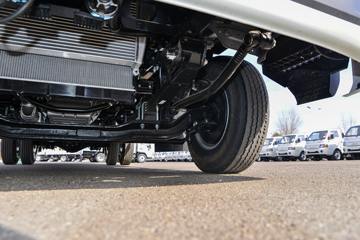 ���� ˧��S9 ��ҫ�� 2.5L���� 170���� ��ʿ��8�� 3.85���Ű������ῨͼƬ