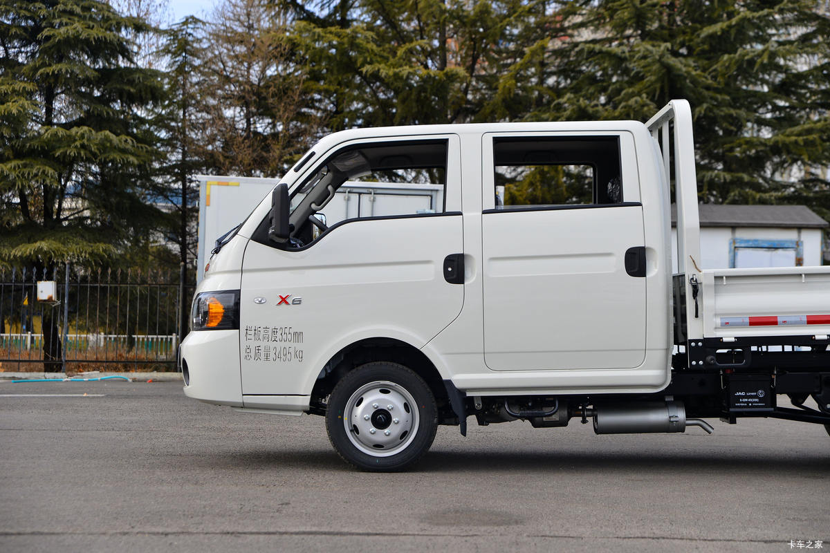 江淮恺达X6 122马力双排微卡 国六汽油动力 城配短途创富优选