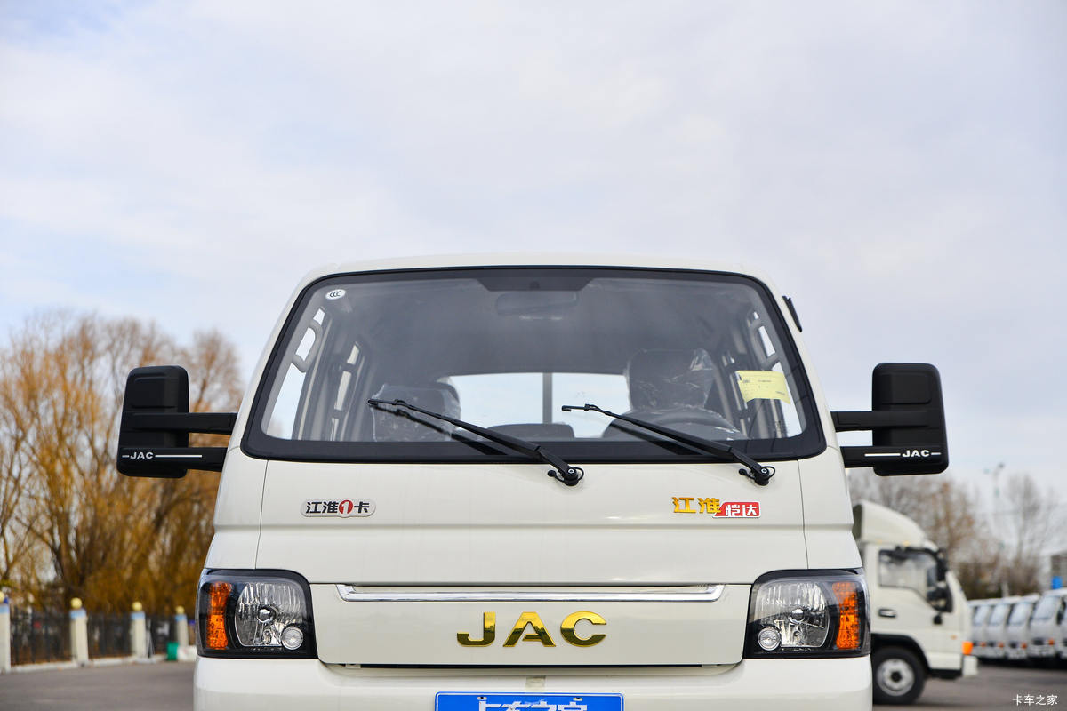 江淮恺达X6 122马力双排微卡 国六汽油动力 城配短途创富优选