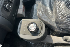 江淮帅铃EV3 3.89米单排纯电动栏板微卡 亿纬61.66kWh