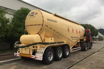 闽兴汽车 30方中密度粉粒物料运输半挂车