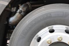 中国重汽 HOWO TH7-N 沃尊版 480马力 6X4 LNG自动档牵引车