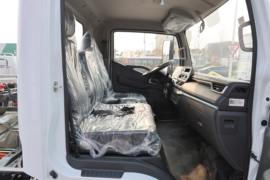 EV350 Pro&nbsp;电动载货车驾驶室图片