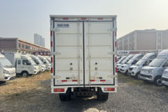 福田祥菱M2 Plus 2L汽油 144马力 东安5档 4.12米单排厢式微卡