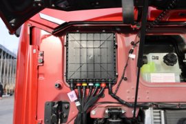 欧曼GTL星翼版&nbsp;牵引车外观                                                图片