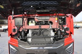 欧曼GTL星翼版&nbsp;牵引车外观                                                图片