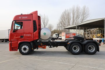 欧曼GTL星翼版&nbsp;牵引车外观                                                图片