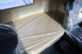 欧曼GTL星翼版&nbsp;牵引车驾驶室                                               图片