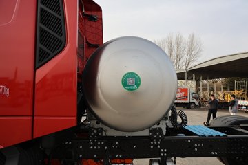  ŷGTL  530 6X4 LNGԶǣͼƬ