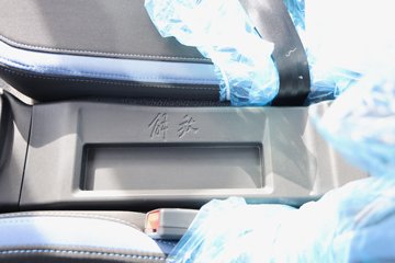 ���J6F 2.5L���� 150���� 5�� 4.2�׵��������ῨͼƬ