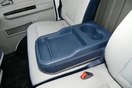 鑫源E3L&nbsp;电动封闭厢货驾驶室图片