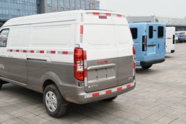 新海狮X30L&nbsp;VAN/轻客外观图片