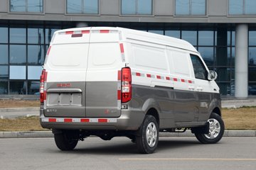 SRM��Դ�º�ʨX30L 2025�� �Ƹ��� 1.6L���� 123���� 2�� ��ջ���ͼƬ