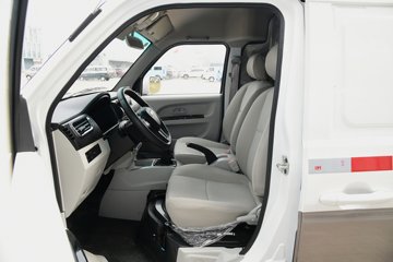 SRM��Դ�º�ʨX30L 2025�� �Ƹ��� 1.6L���� 123���� 2�� ��ջ���ͼƬ