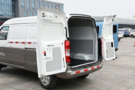 新海狮X30L&nbsp;VAN/轻客货厢图片