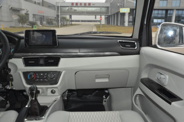 SRM��Դ �º�ʨX30L 2025�� �Ƹ��� 1.5L���� 110���� 6�� ����յ� ���ͼƬ