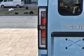 鑫源E3 电动封闭厢货外观图片