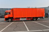 重汽豪沃 HOWO TX7 PRO 旗舰版 6.9L柴油 290马力 4X2 中国重汽10档 AMT自动档 9.6米厢式载货车