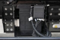 福田奥铃 智蓝EM 4.5T 3.8米单排纯电动栏板轻卡66.84kWh