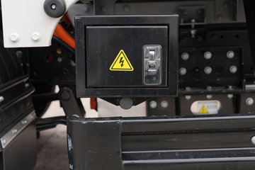 ������� ����EM 4.5T 3.8�׵��Ŵ��綯�����Ῠ66.84kWhͼƬ