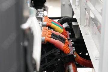 ������� ����EM 4.5T 3.8�׵��Ŵ��綯�����Ῠ66.84kWhͼƬ