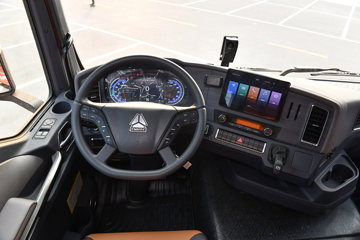 �й����� HOWO TX7 �콢�� 7.4L���� 330���� 4X2 �й�����12�� 6.8�ײ�դʽ�ػ���ͼƬ