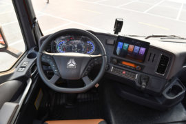 HOWO TX7 PRO&nbsp;载货车驾驶室                                               图片